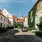 Cottage In Old Town